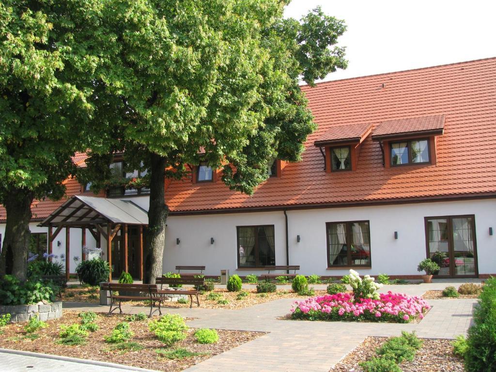 Hotel Folwark Zgierz Exteriér fotografie